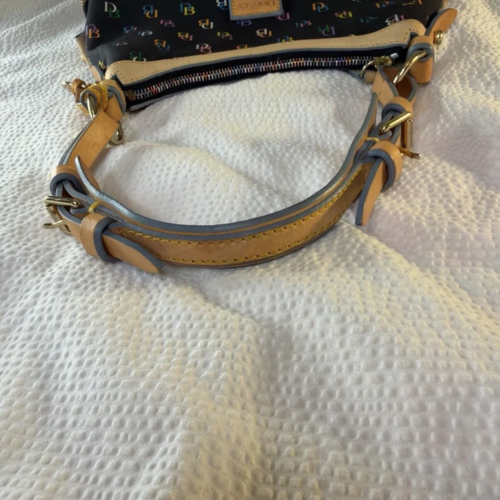 Vintage Dooney and Bourke multicolored handbag Black / Multicolored